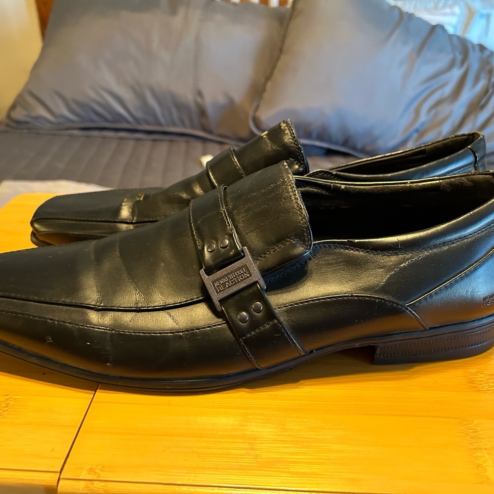 MEN’s KENBETH COLE REACTION size 13M